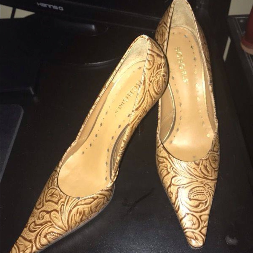 BCBGirls Floral Embossed Pump